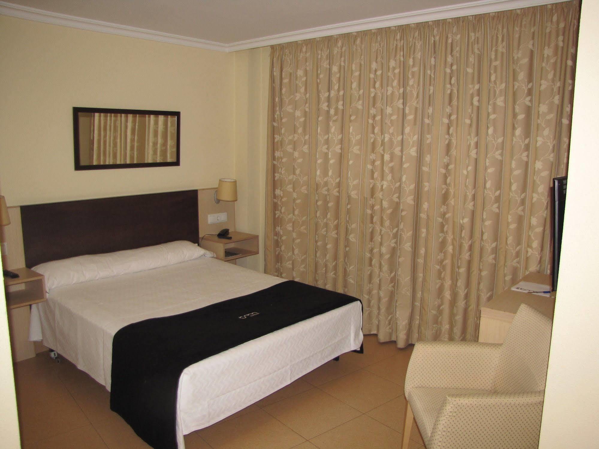 Hotel Room Pontevedra Eksteriør billede
